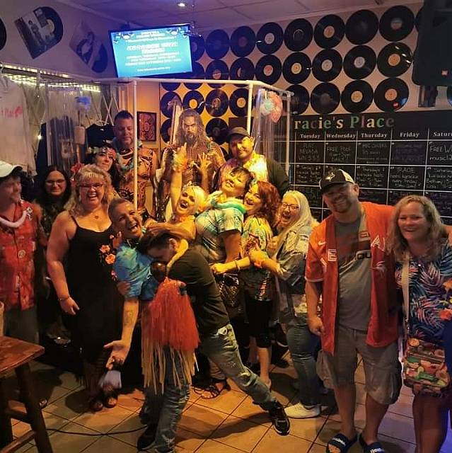 Tracie's Place Restaurant & Karaoke - Gallery Pic
